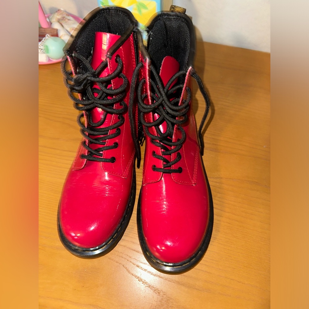 Red Dr.martens